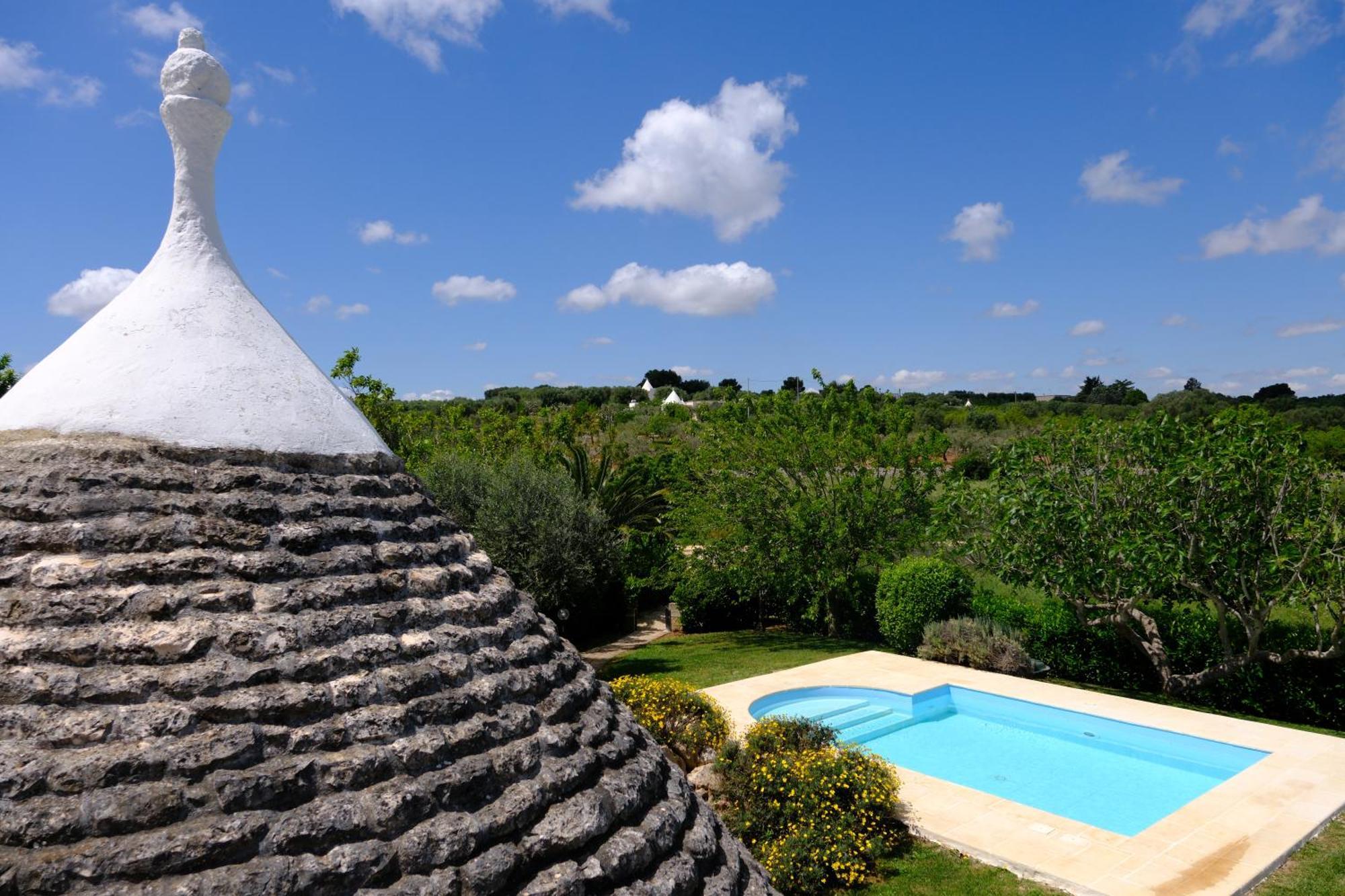 Terra Sessana Ville E Trullo Con Piscina Privata 奥斯图尼 外观 照片
